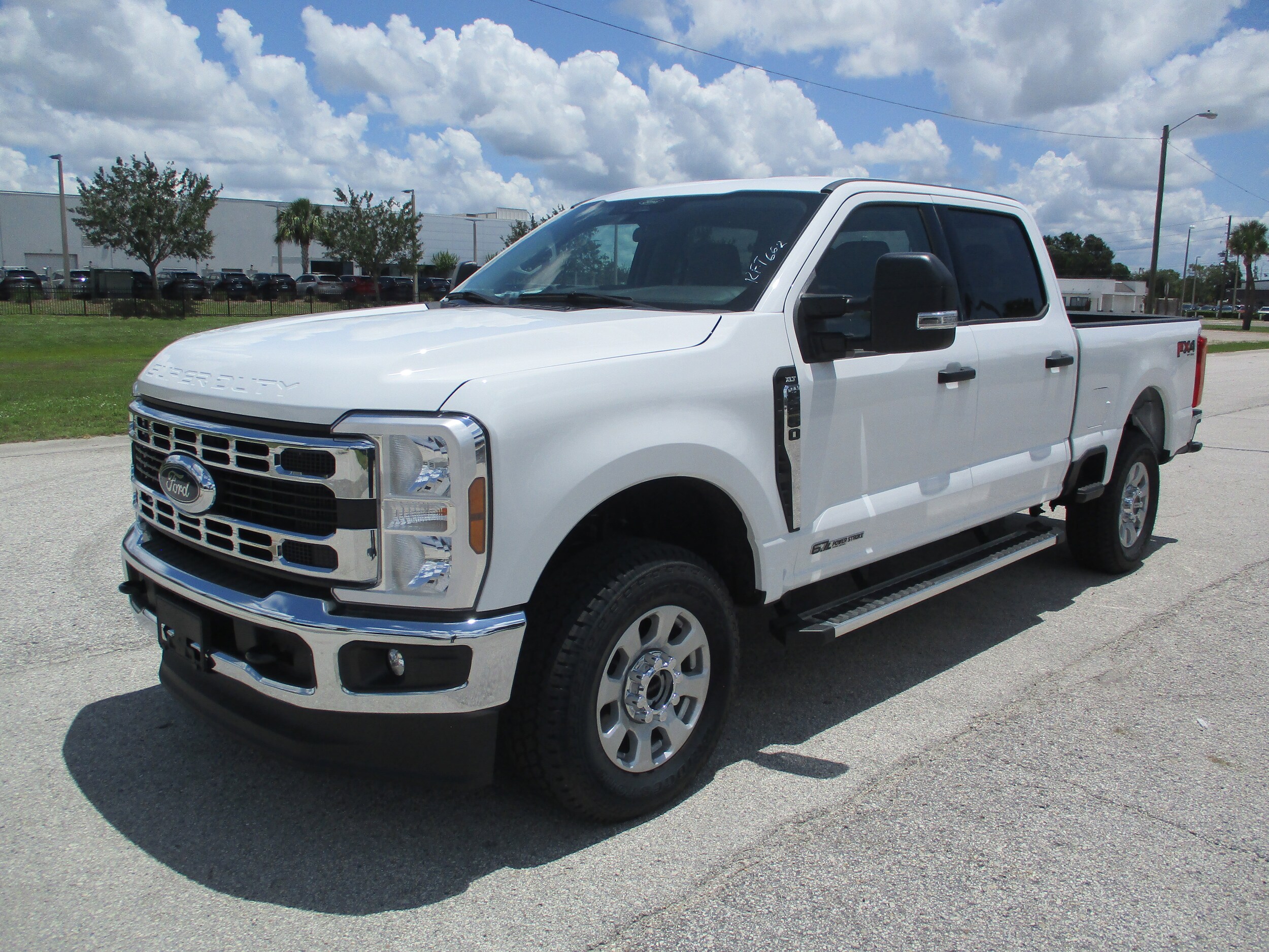 2024 Ford F-250 photo 3