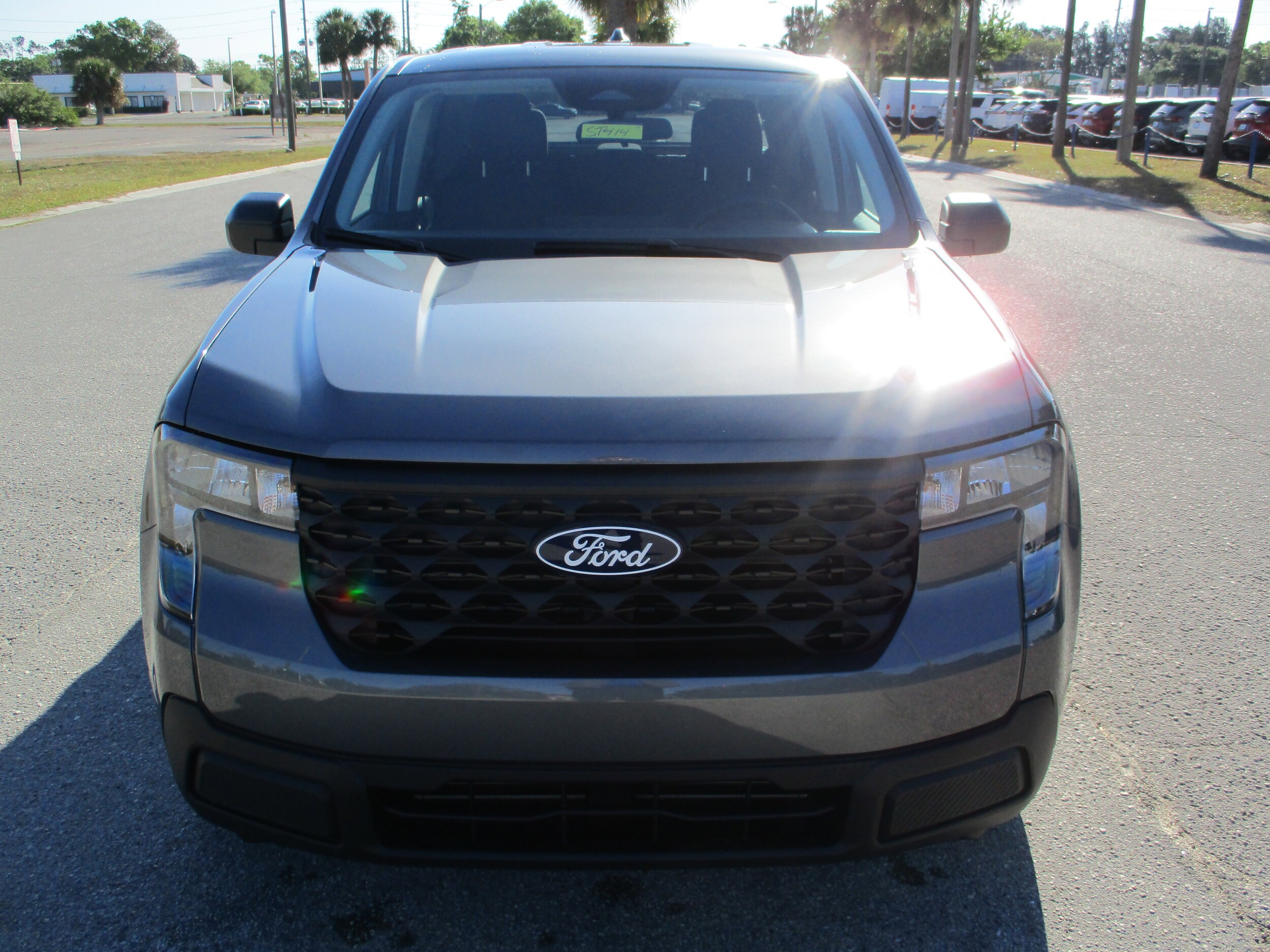 2025 Ford Maverick XL photo 2