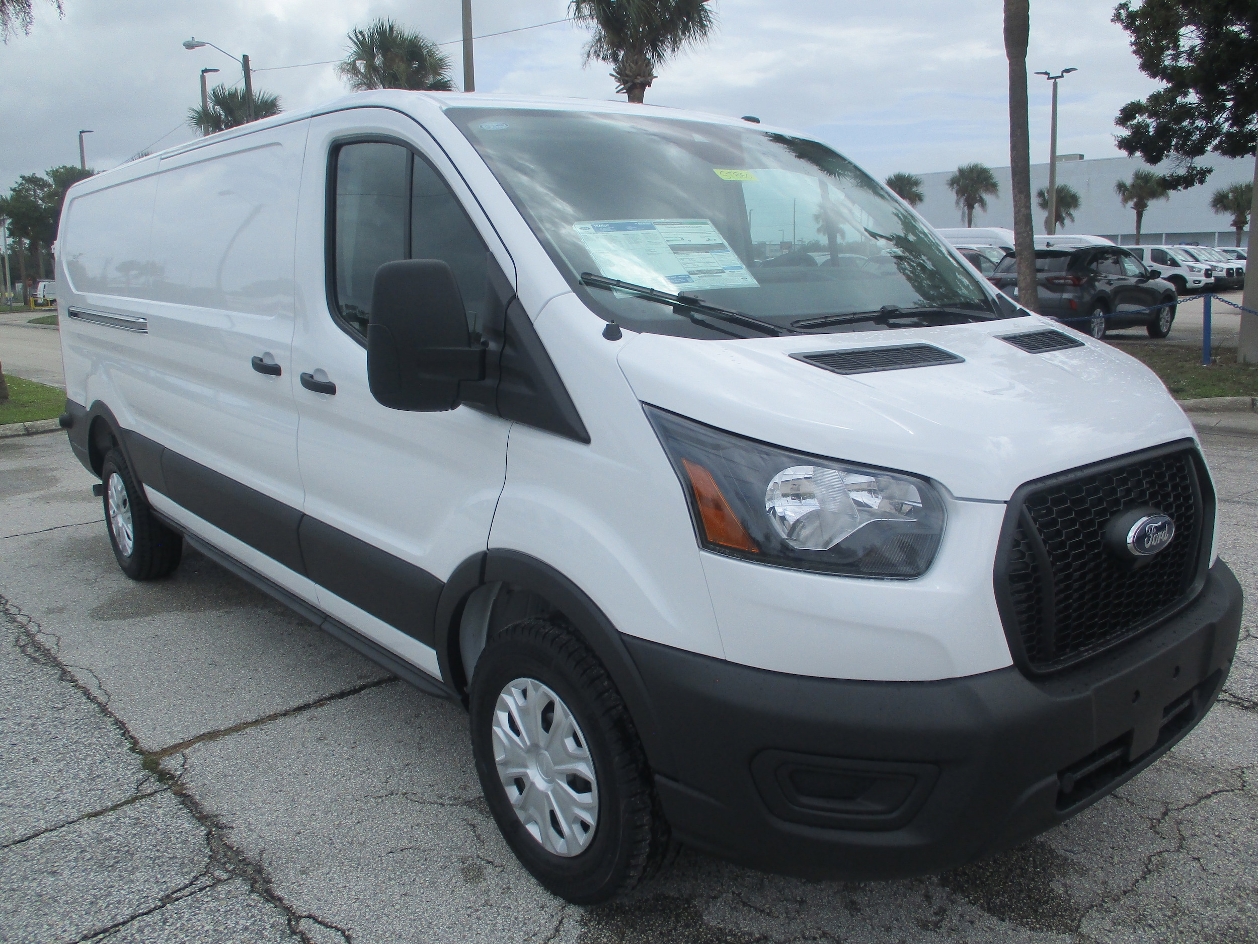 2025 Ford Transit Van Base