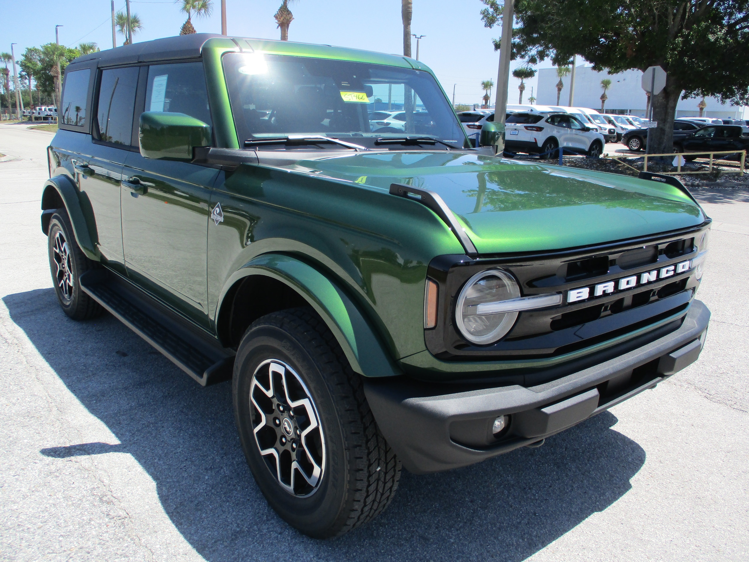 2025 Ford Bronco 4-Door