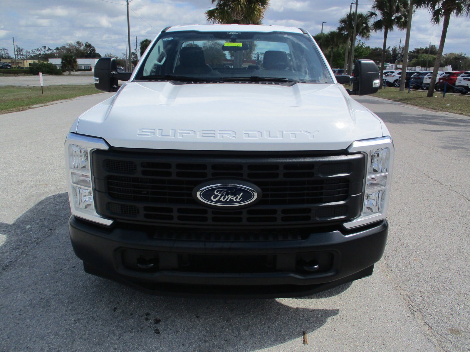 2025 Ford F-250 photo 2