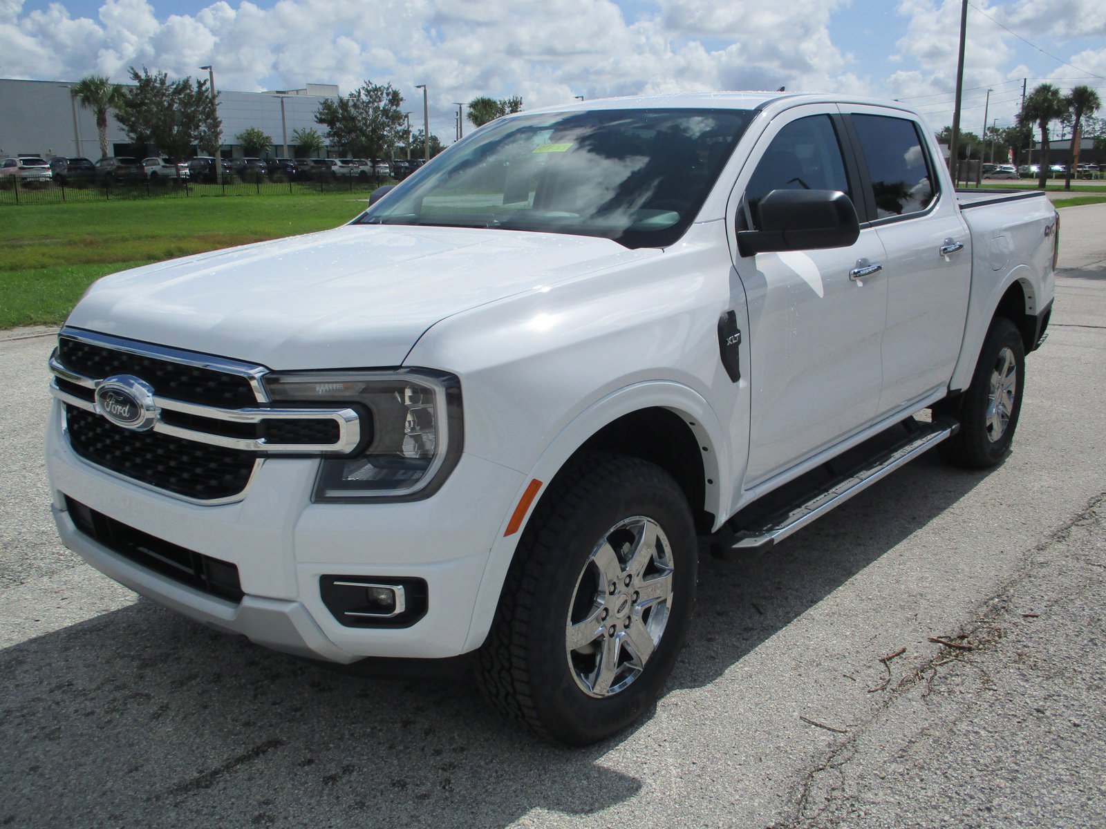 2024 Ford Ranger XLT photo 3