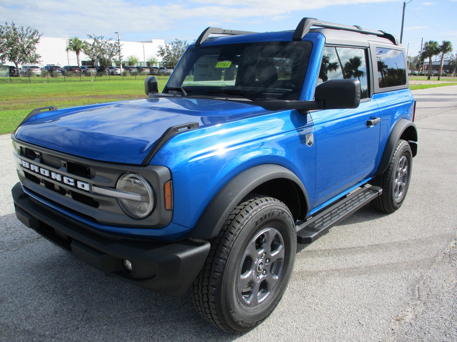2024 Ford Bronco Big Bend photo 2