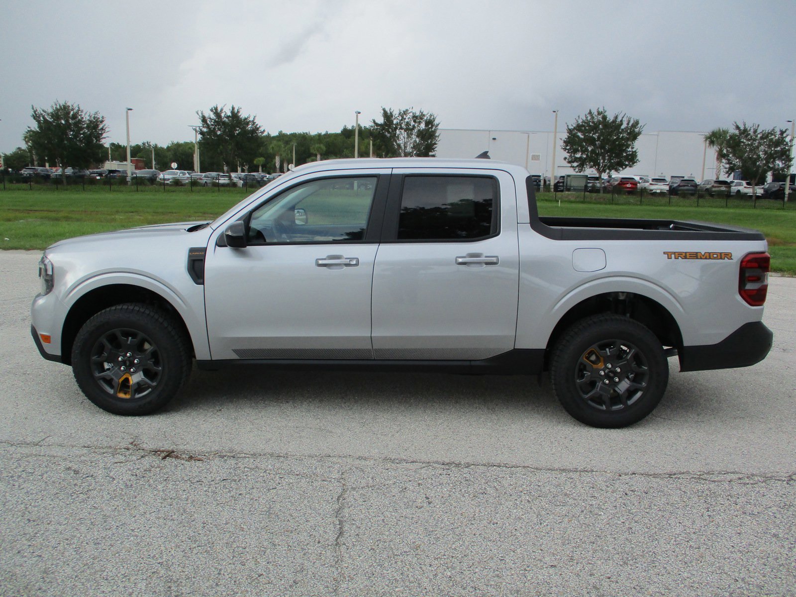 2024 Ford Maverick Lariat Tremor photo 4