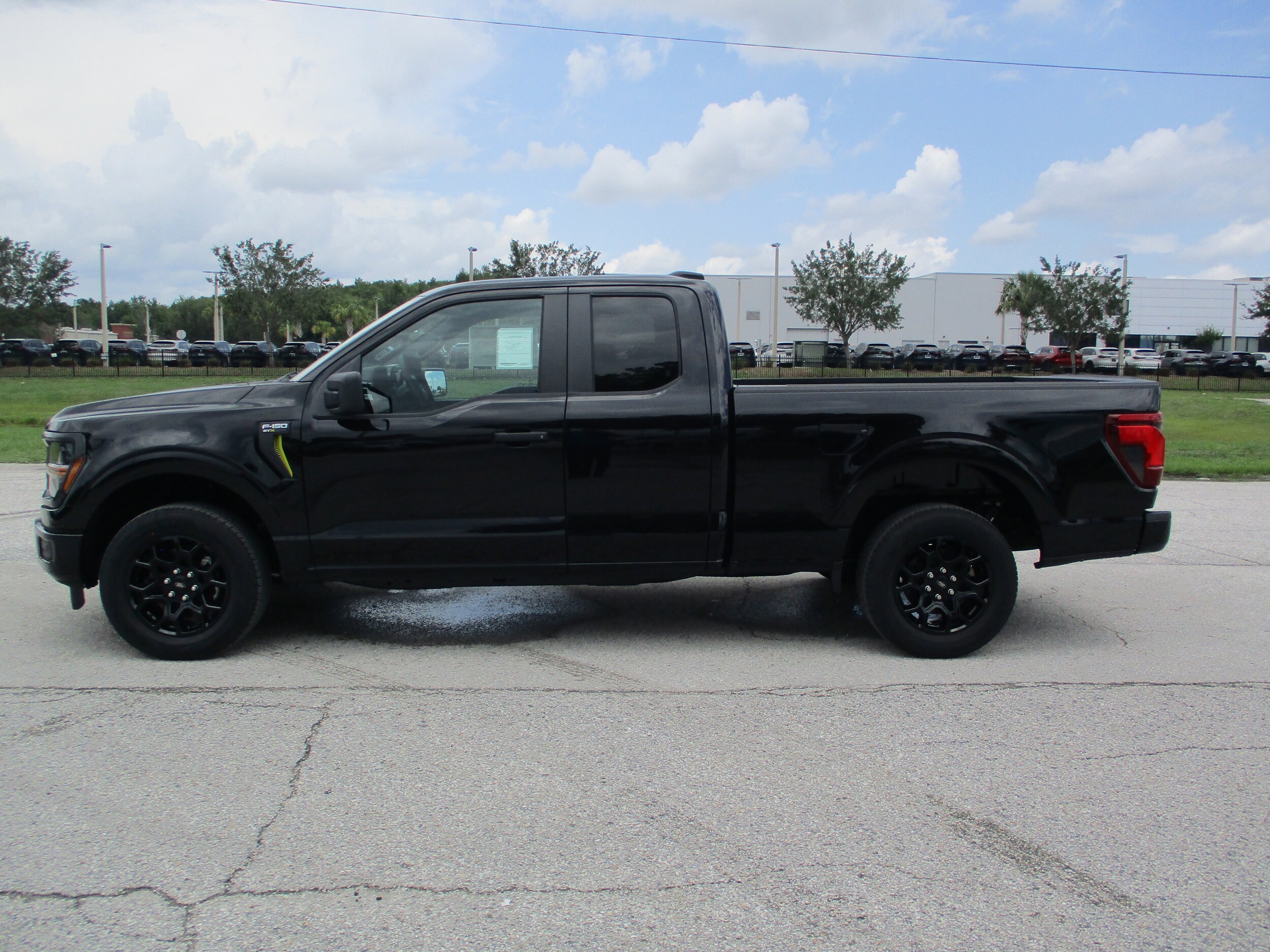2025 Ford F-150 STX photo 3