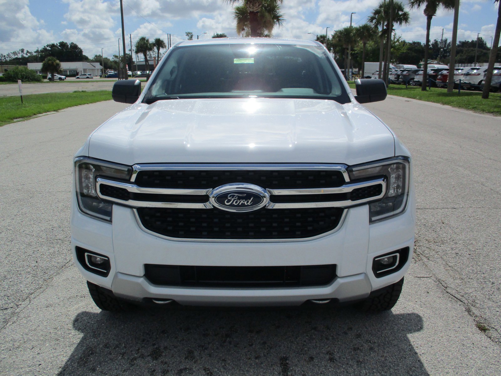 2024 Ford Ranger XLT photo 2