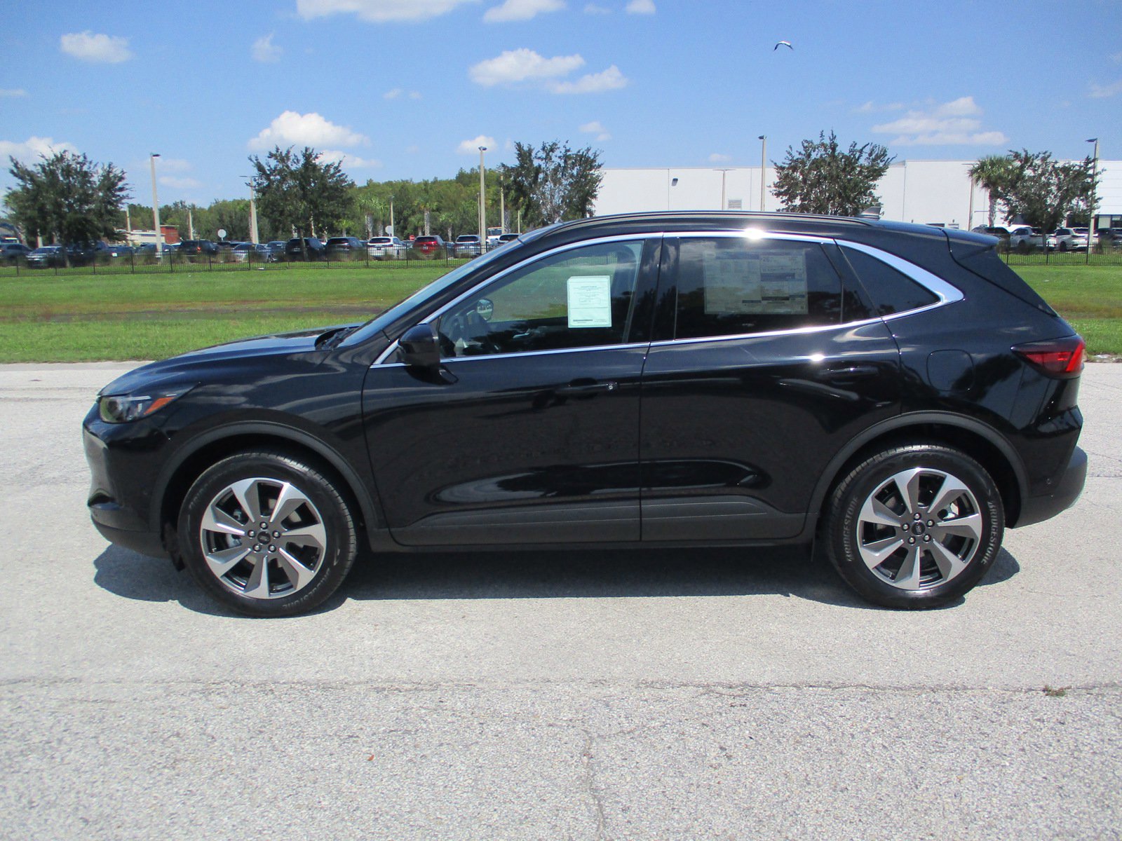 2024 Ford Escape Platinum photo 4