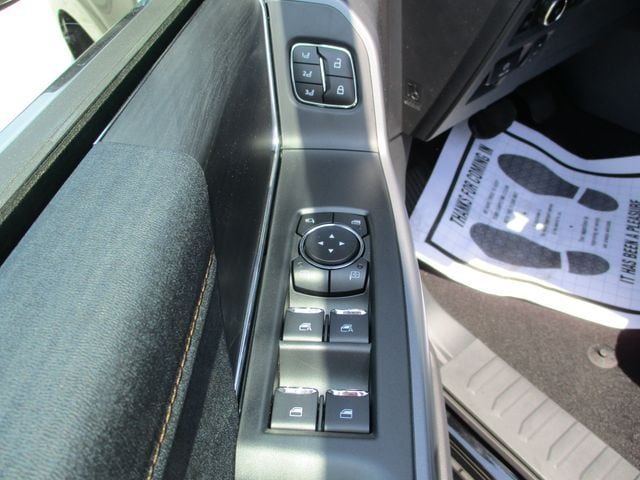 2025 Ford F-150 Lariat - Photo 10