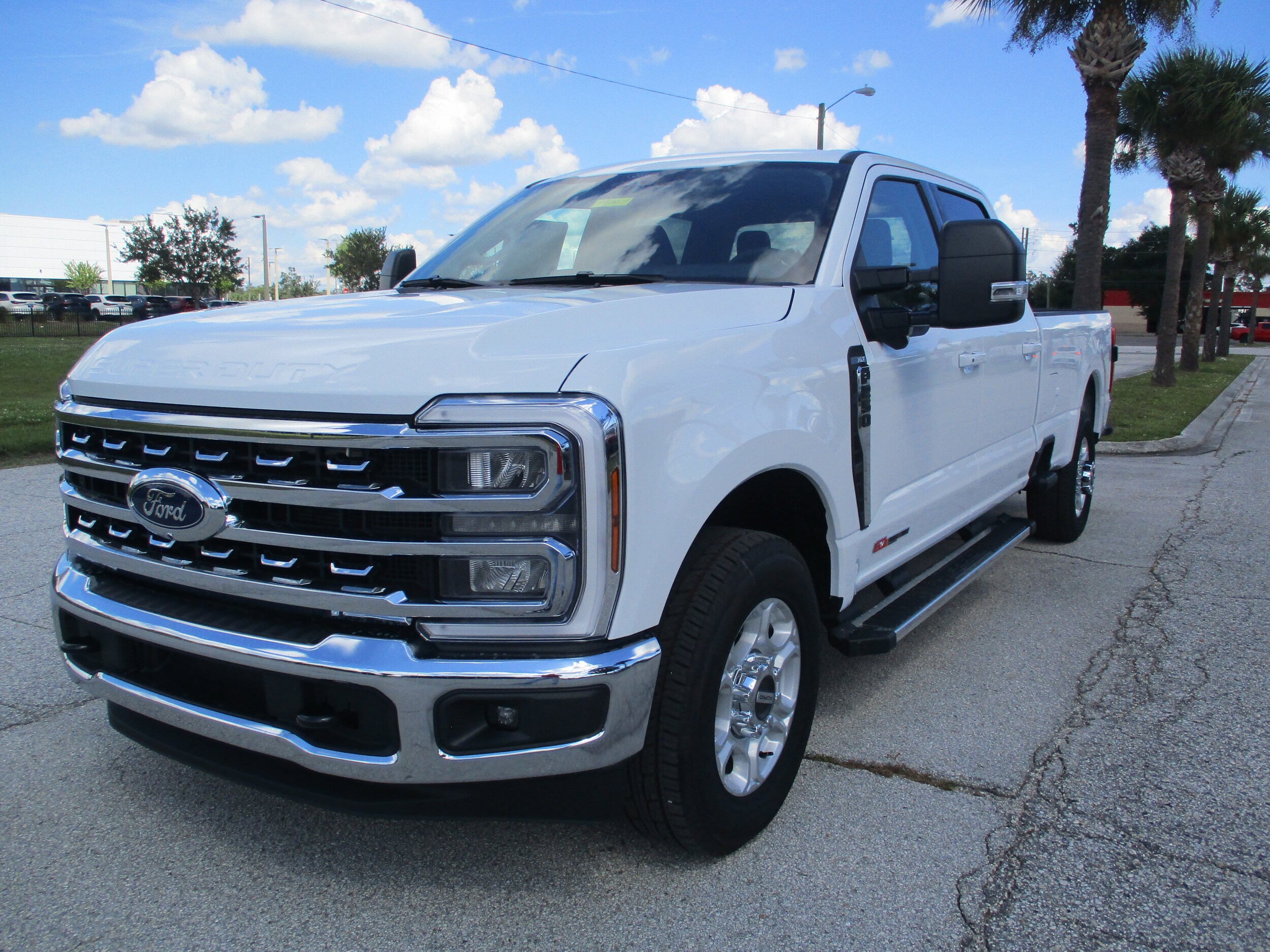 2026 Ford F-250 XLT photo 3