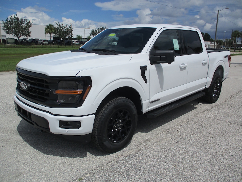 New 2025 Ford F-150 XLT TRUCK
