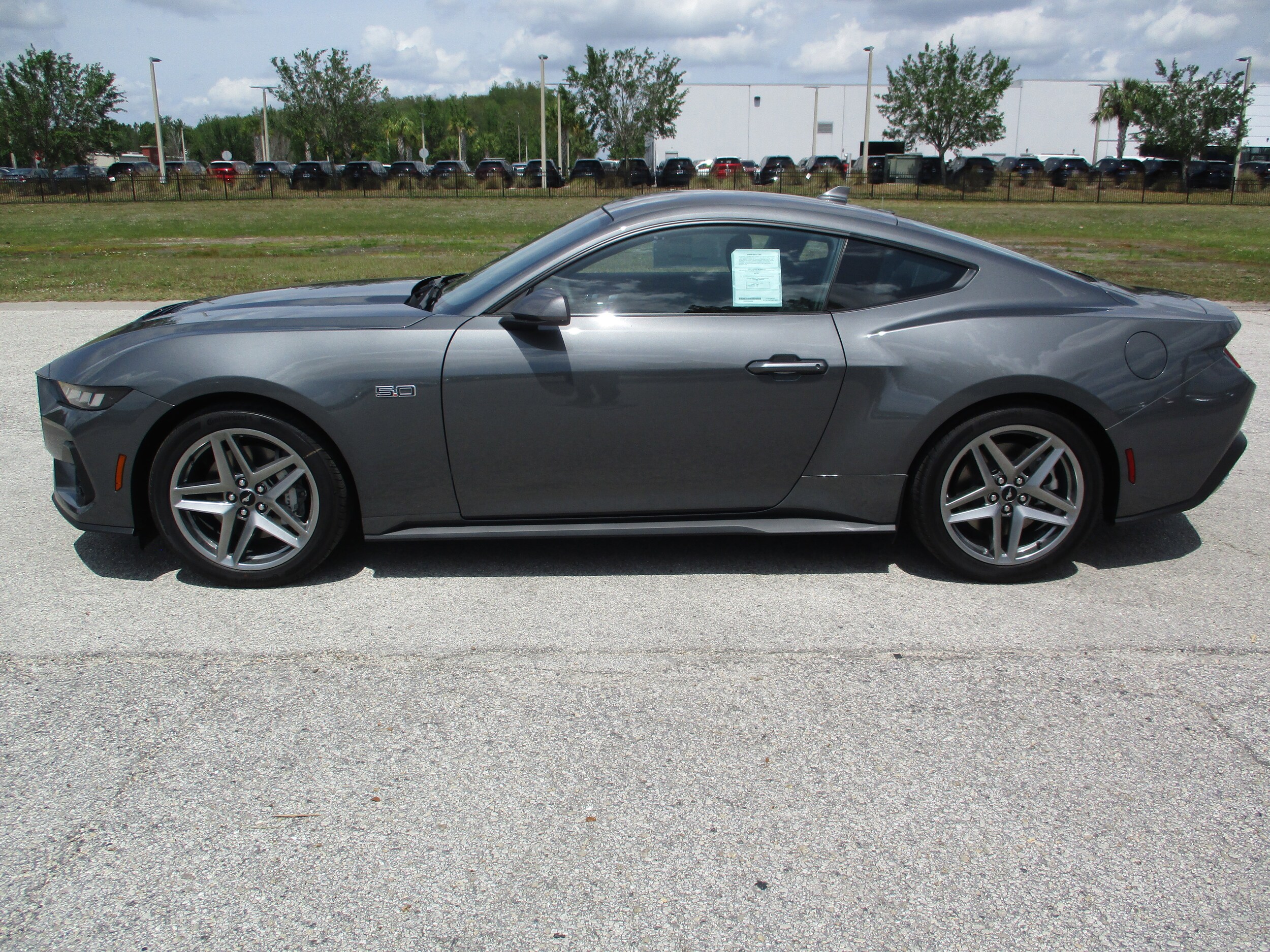 2025 Ford Mustang GT photo 4