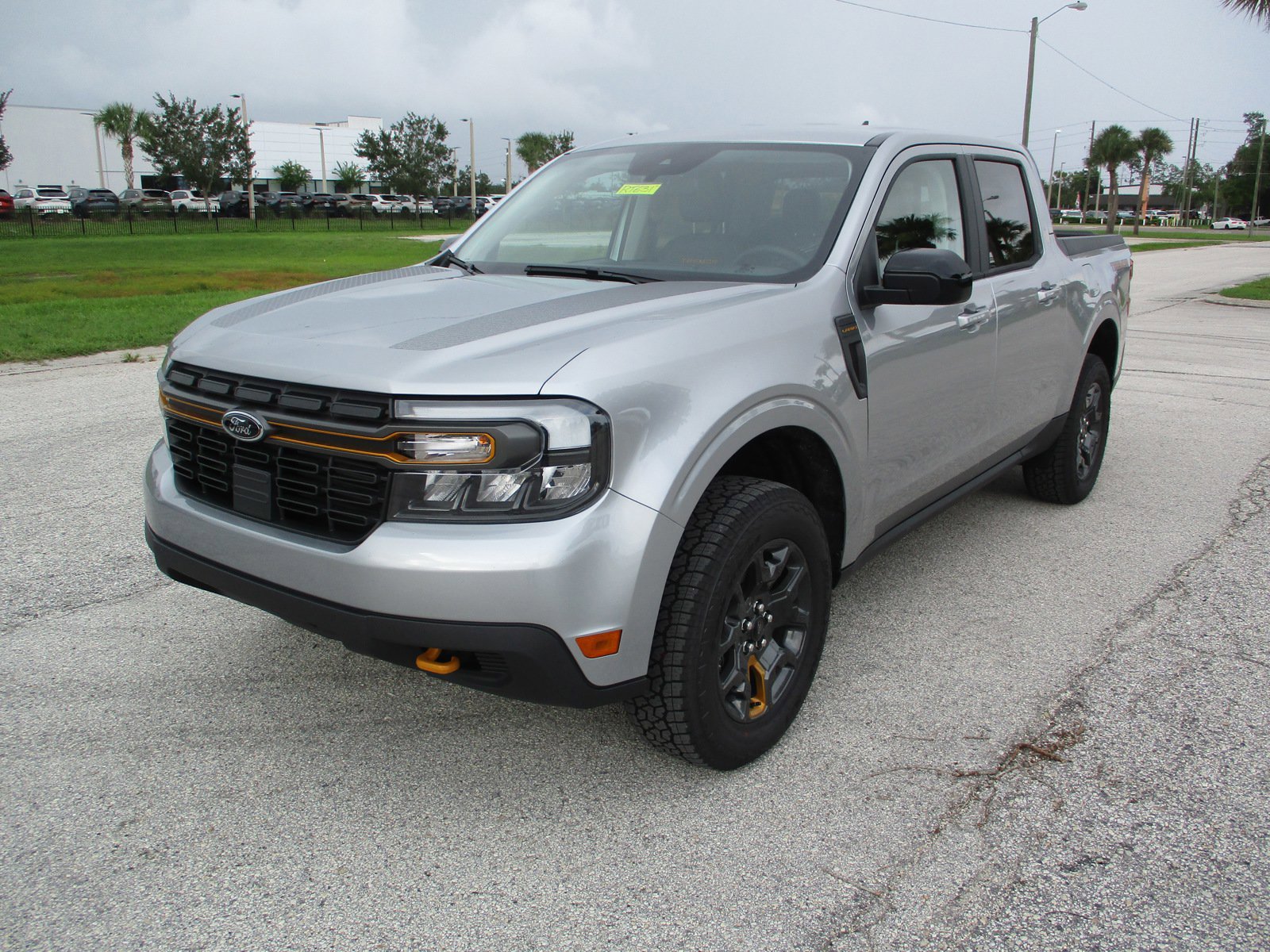 2024 Ford Maverick Lariat Tremor photo 3
