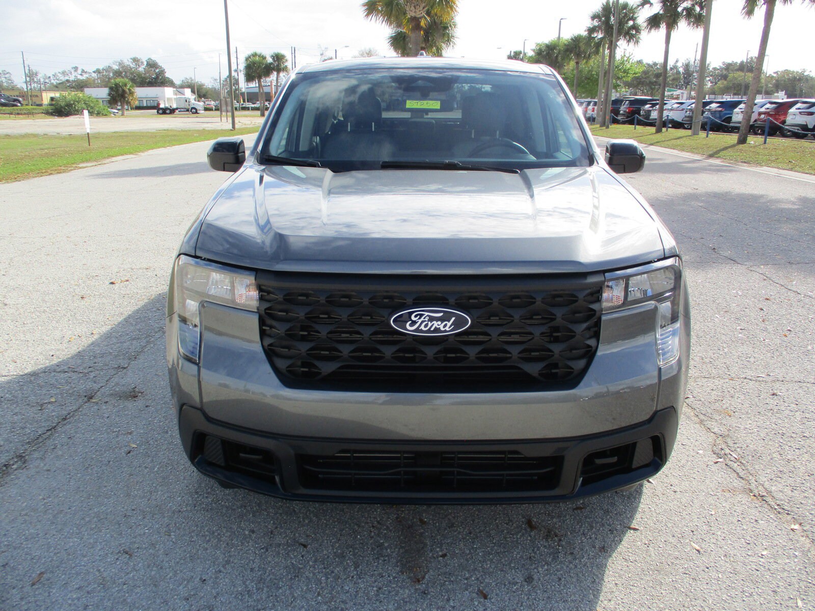 2025 Ford Maverick XLT photo 2