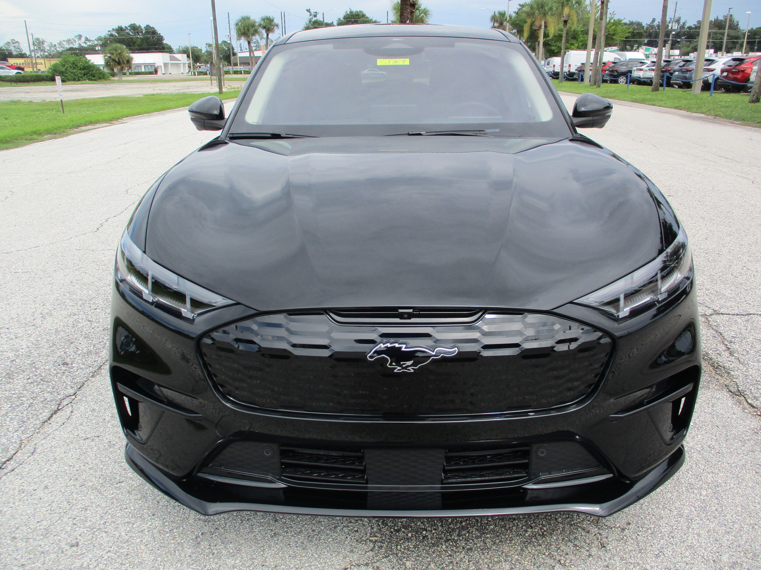 2025 Ford Mustang Mach-E Premium photo 2