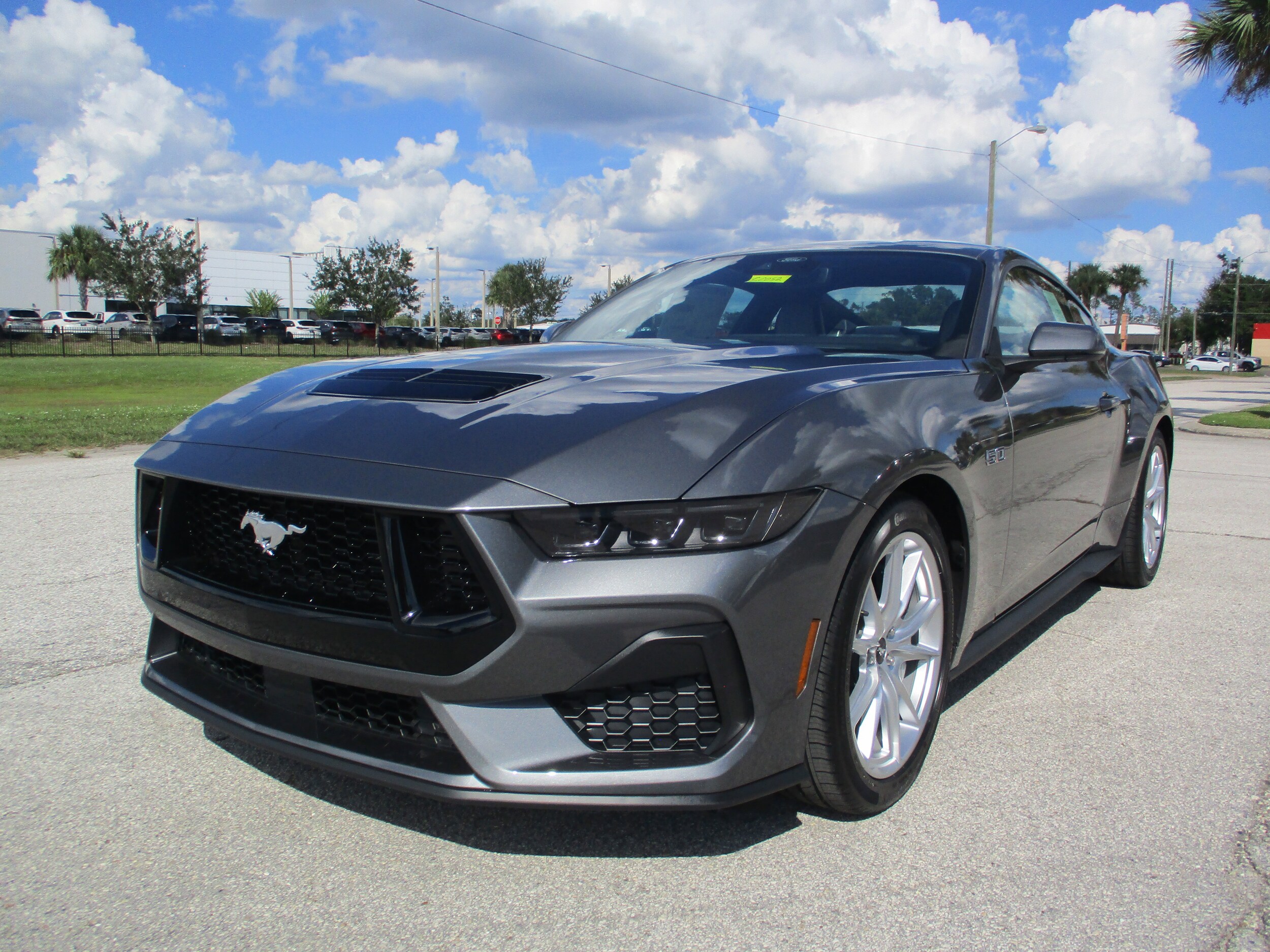 2025 Ford Mustang GT Premium photo 3