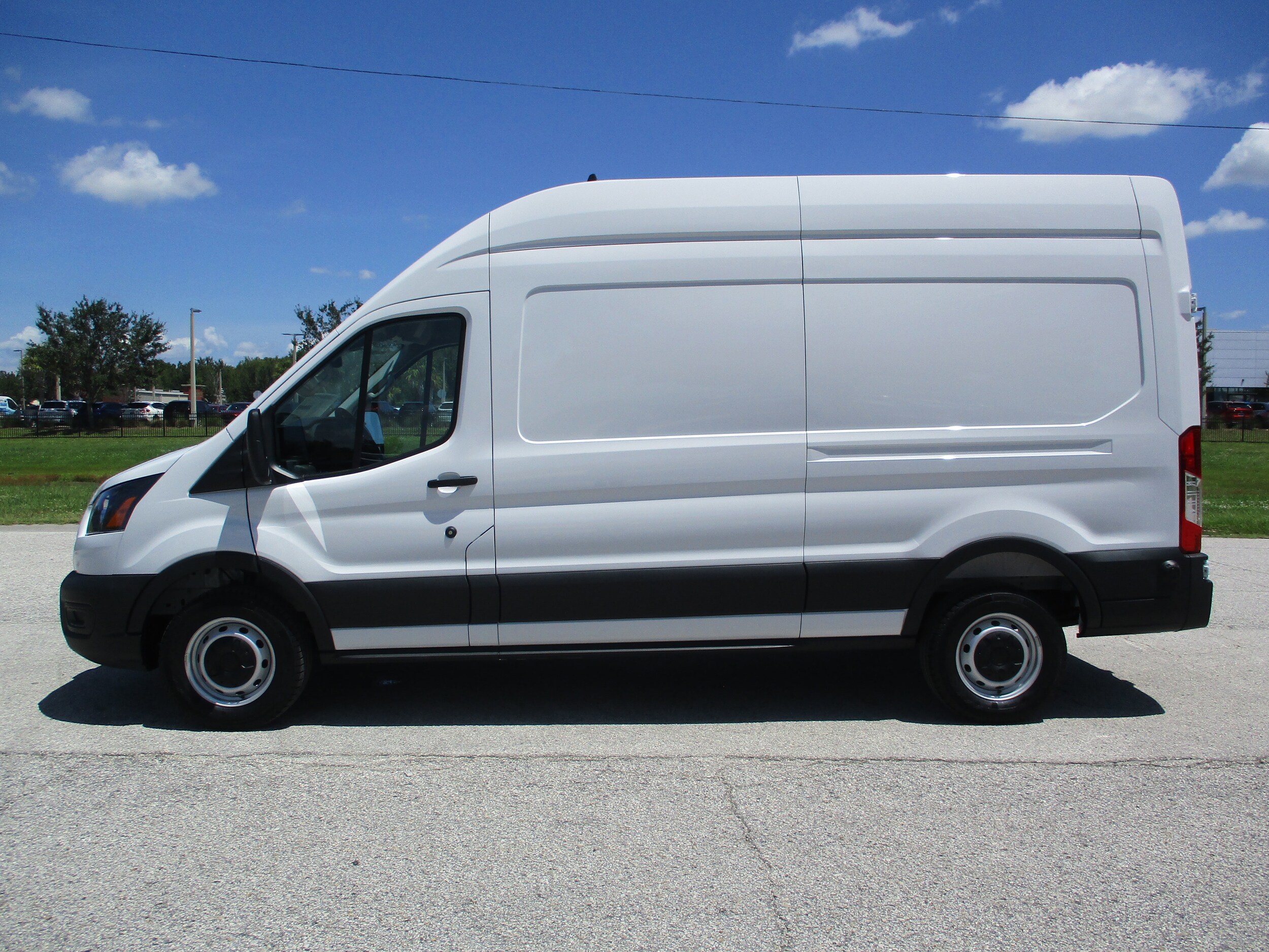 2025 Ford Transit Cargo Van photo 2