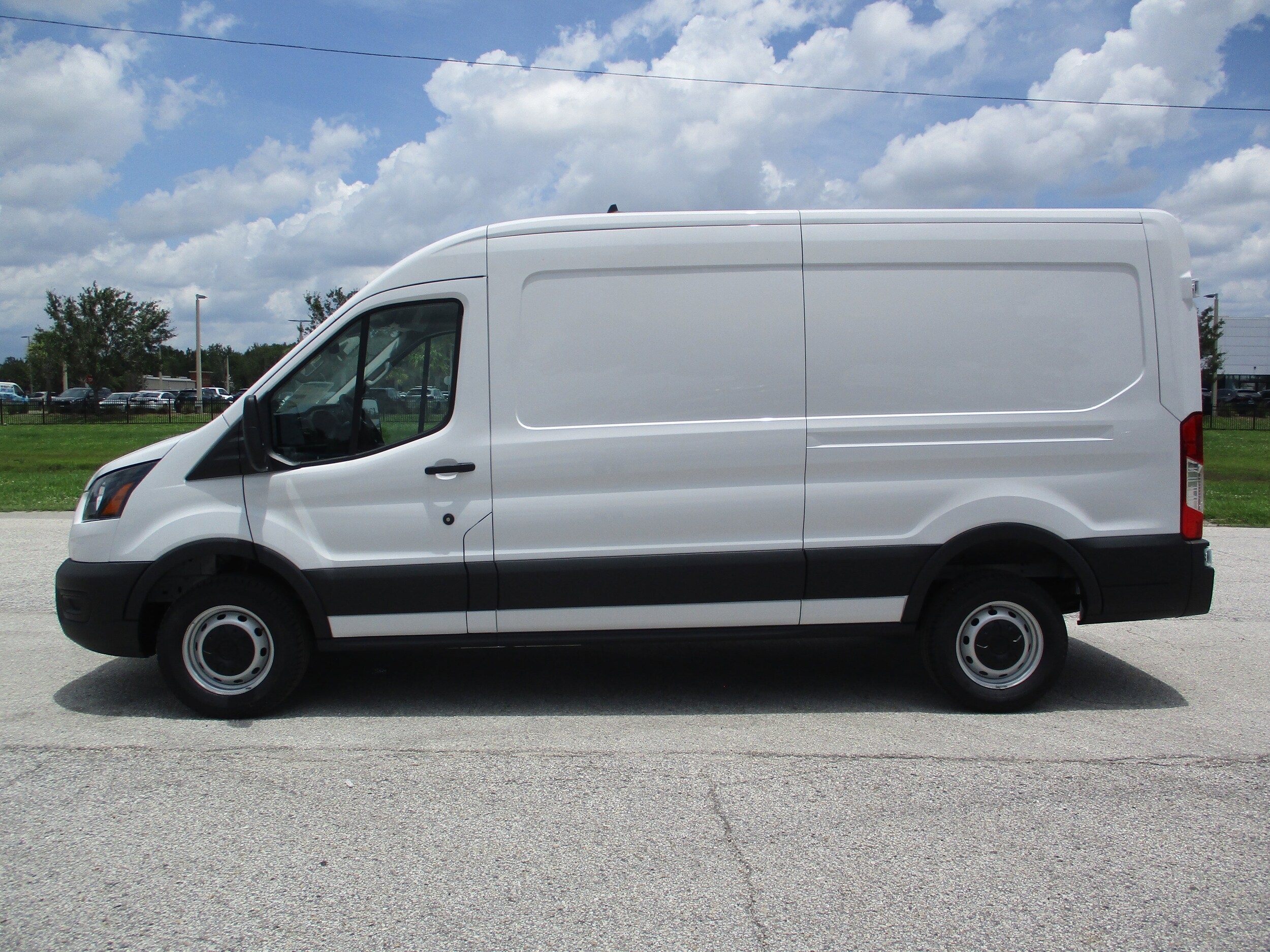 2025 Ford Transit Cargo Van photo 3