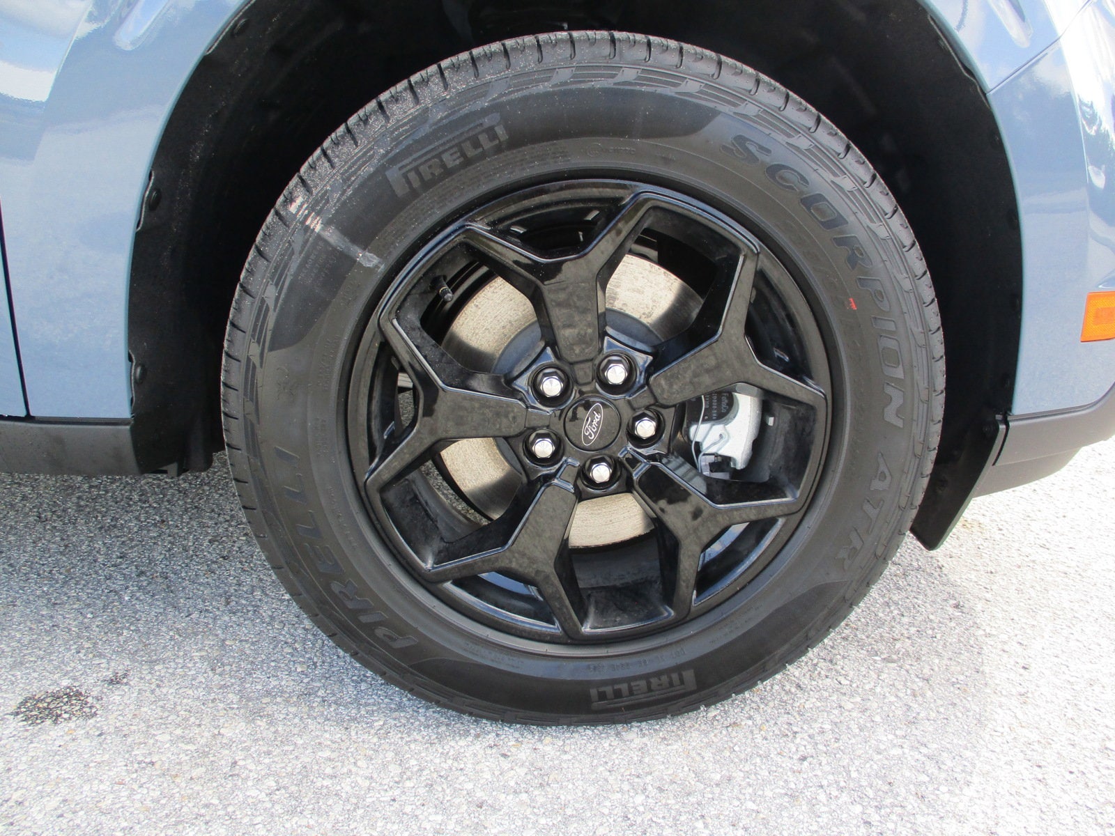 2025 Ford Maverick XLT - Photo 9