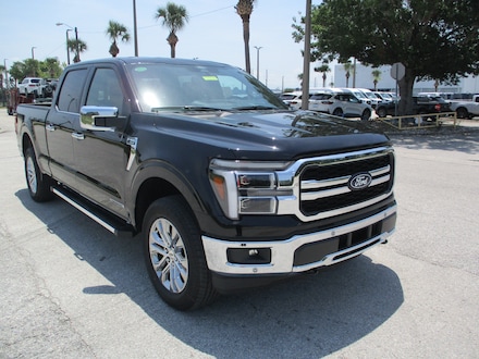2025 Ford F-150 Lariat Crew Cab