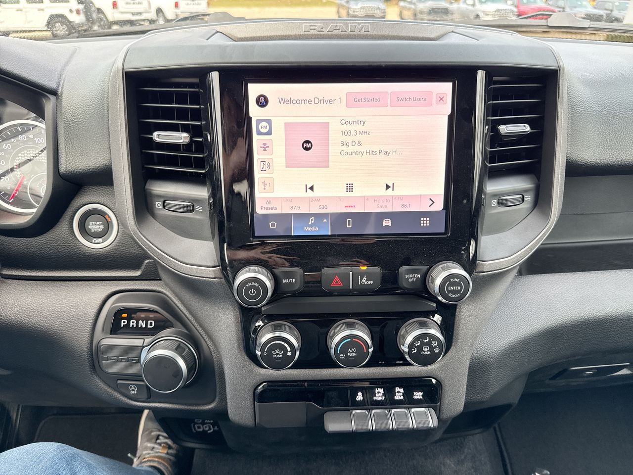 2025 RAM 1500 Tradesman - Photo 16