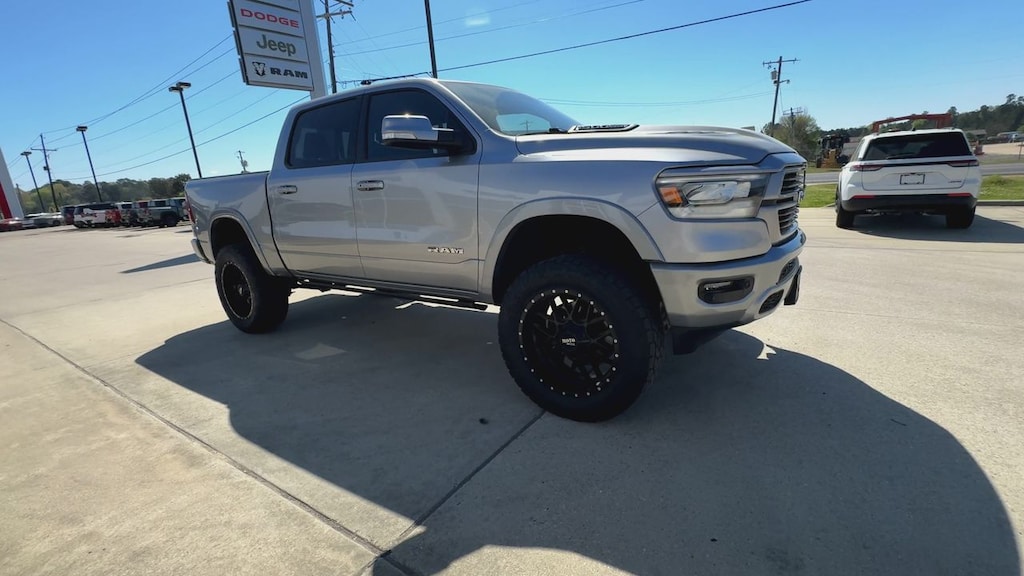 Used 2019 RAM 1500 Laramie 4x4 Crew Cab 144.5 in. WB