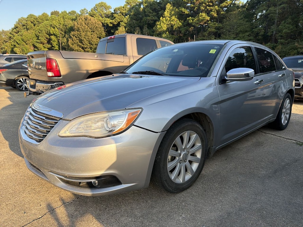 Used 2014 Chrysler 200 Limited Sedan