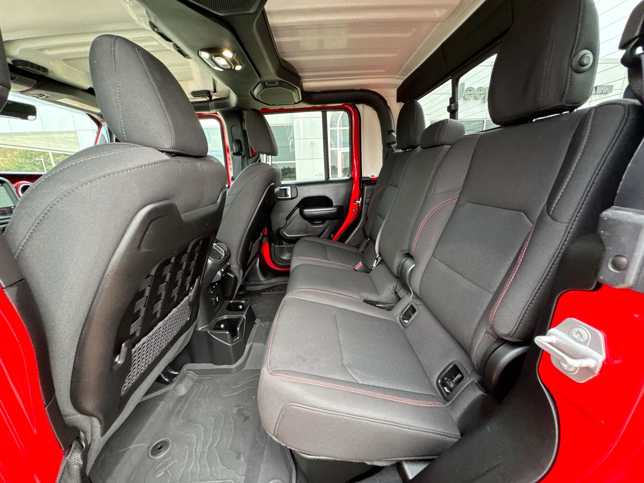 2022 Jeep Gladiator Rubicon - Photo 23