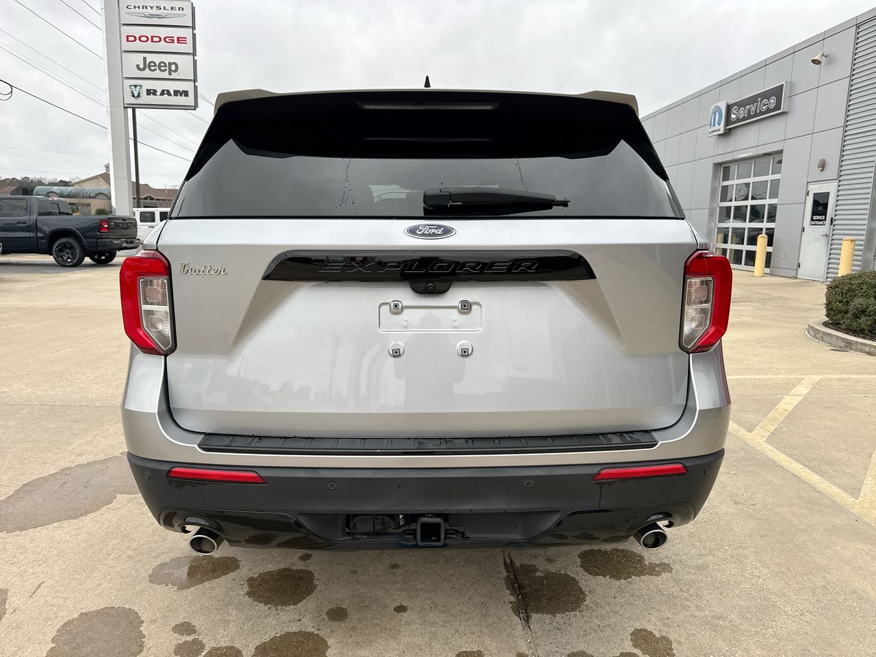 2023 Ford Explorer ST-LINE - Photo 25