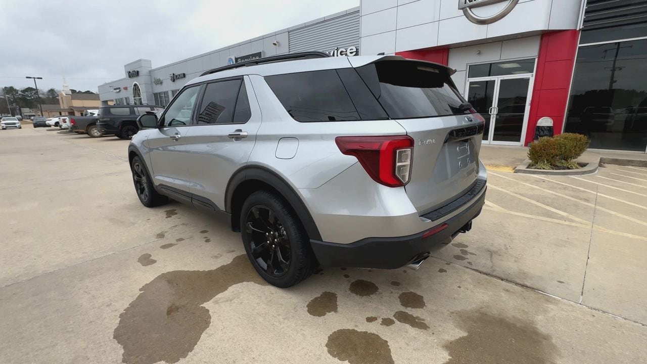 2023 Ford Explorer ST-LINE - Photo 6