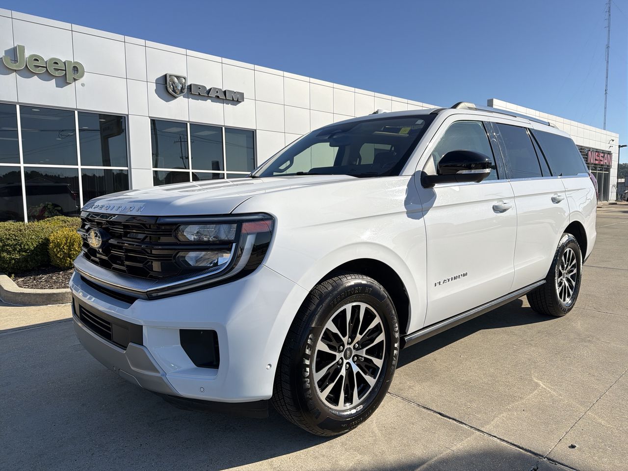 2025 Ford Expedition Platinum