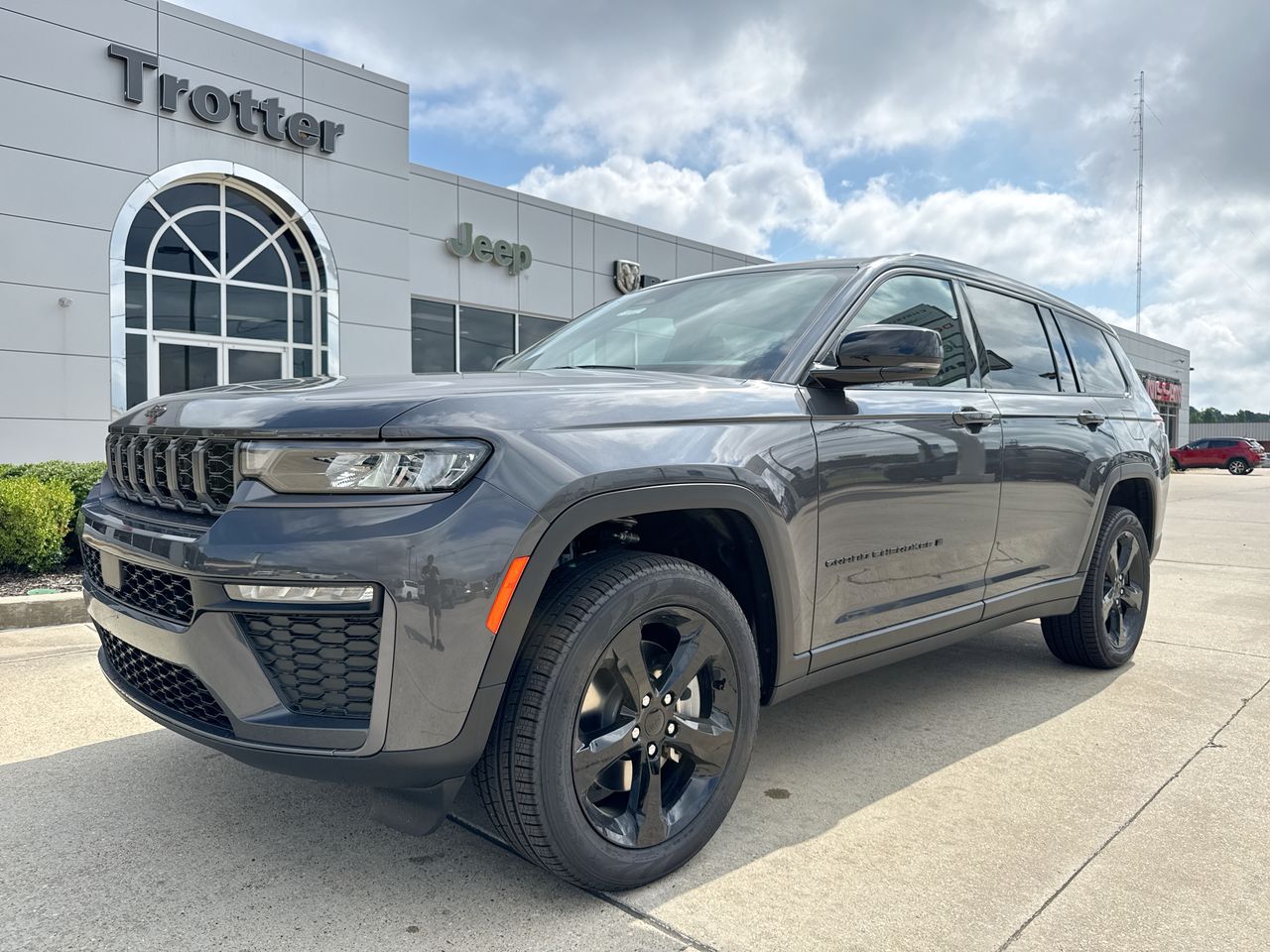 2026 Jeep Grand Cherokee L Limited's photo