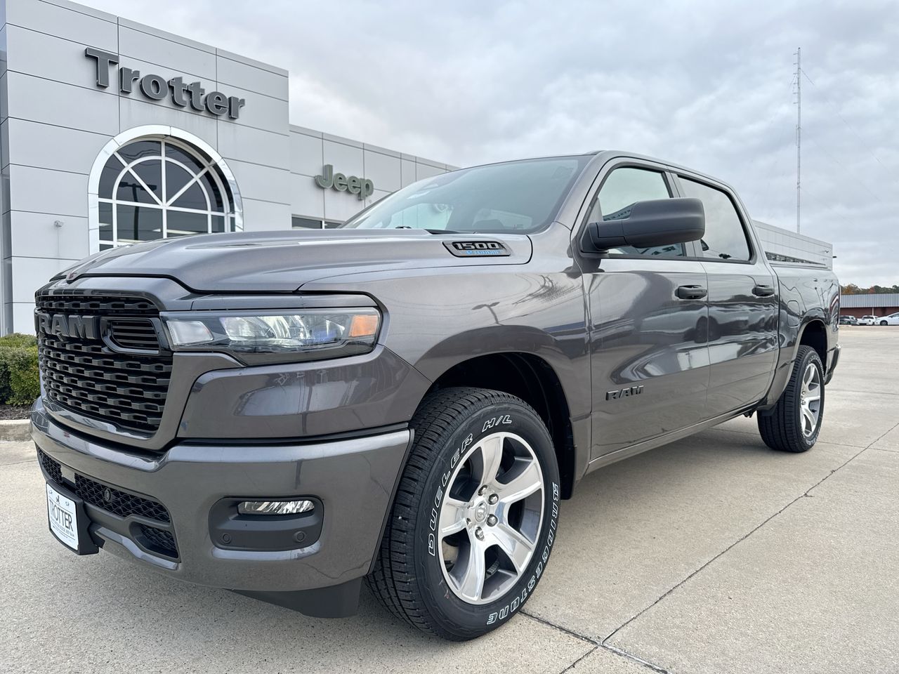 2025 RAM Ram 1500 Pickup Tradesman's photo