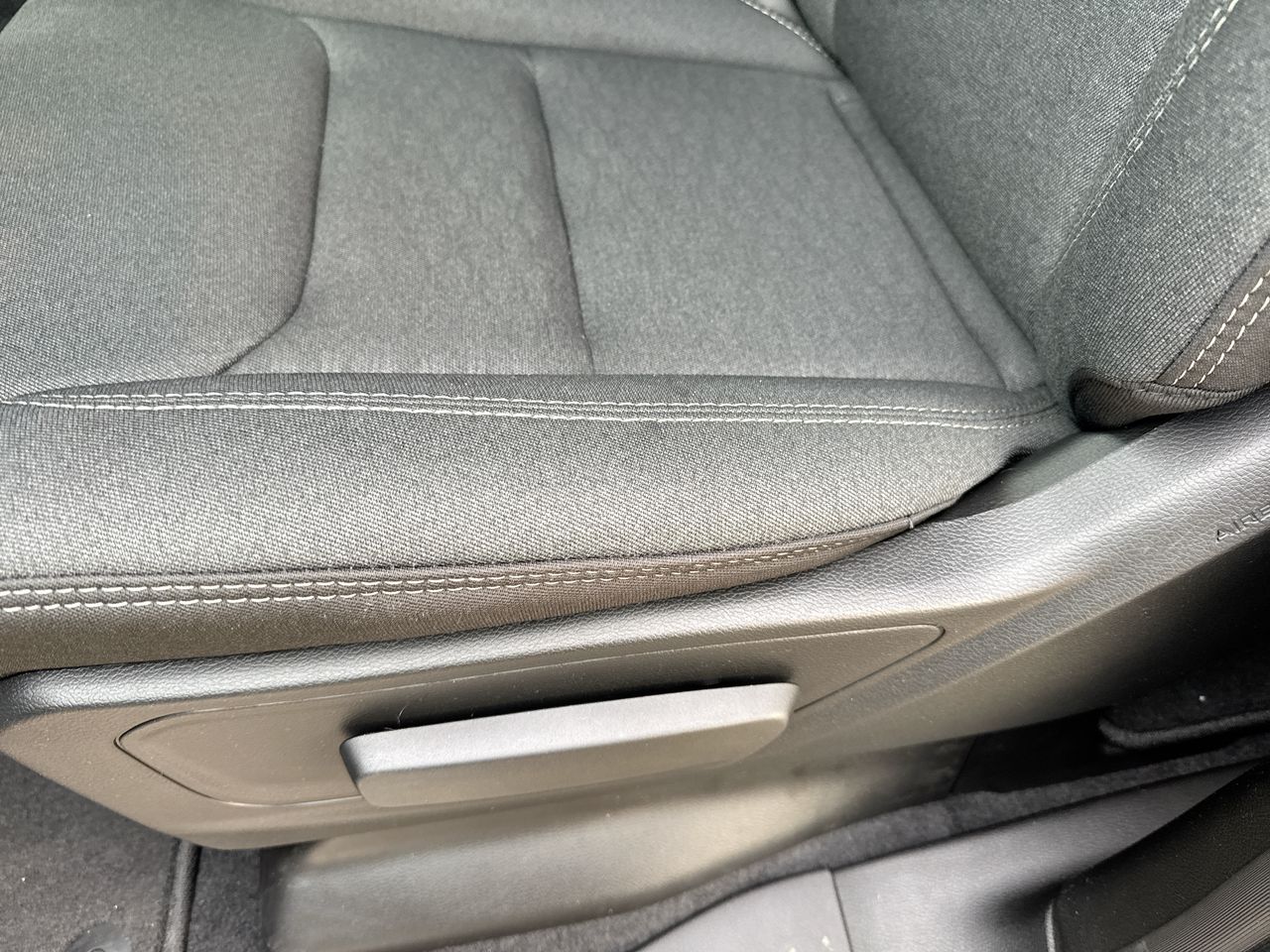 2025 RAM 1500 Tradesman - Photo 12
