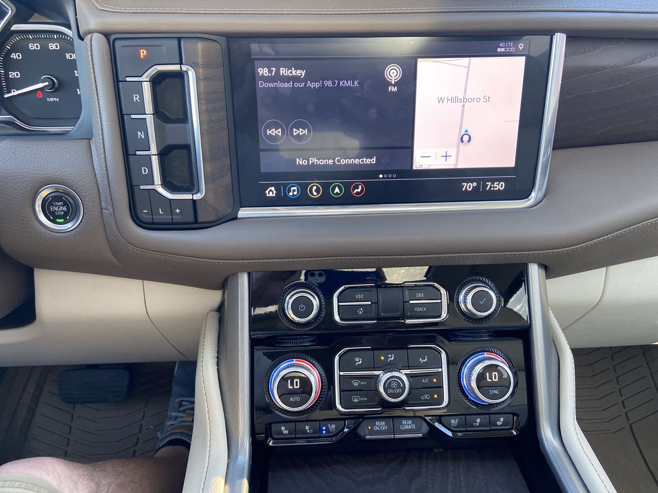 2021 GMC Yukon Denali - Photo 16