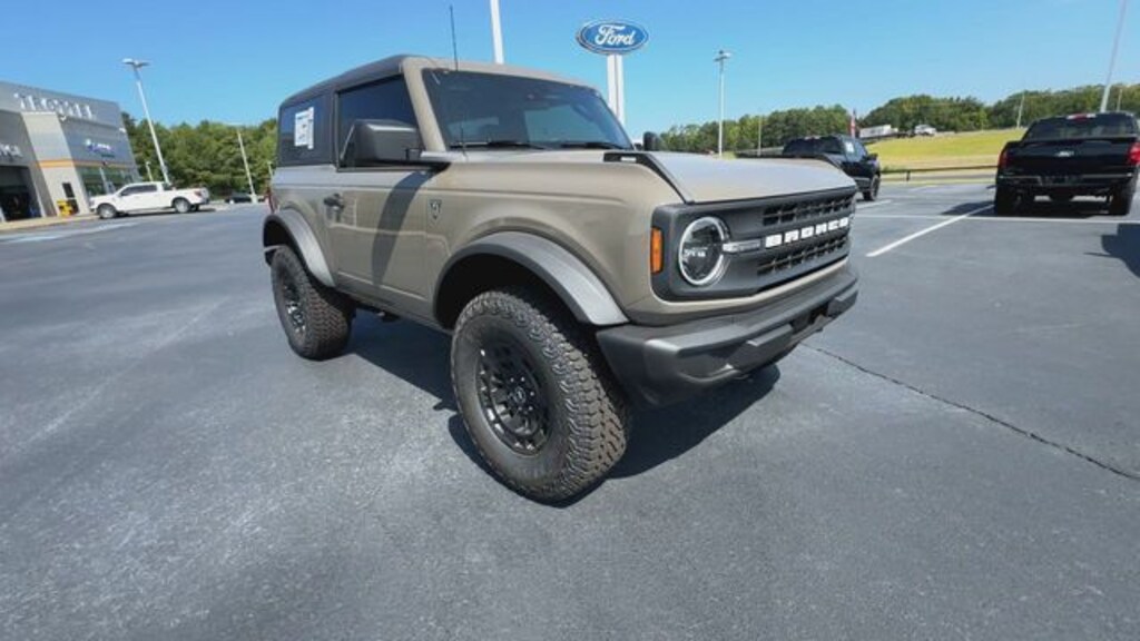 New 2026 Ford Bronco Base SUV