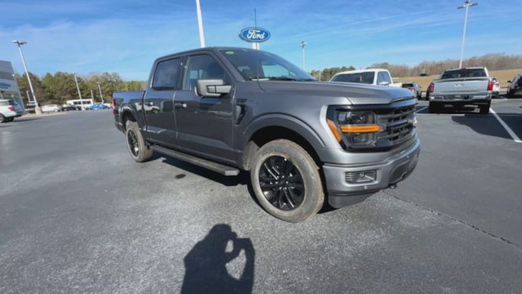 New 2026 Ford F-150 XLT Truck SuperCrew Cab