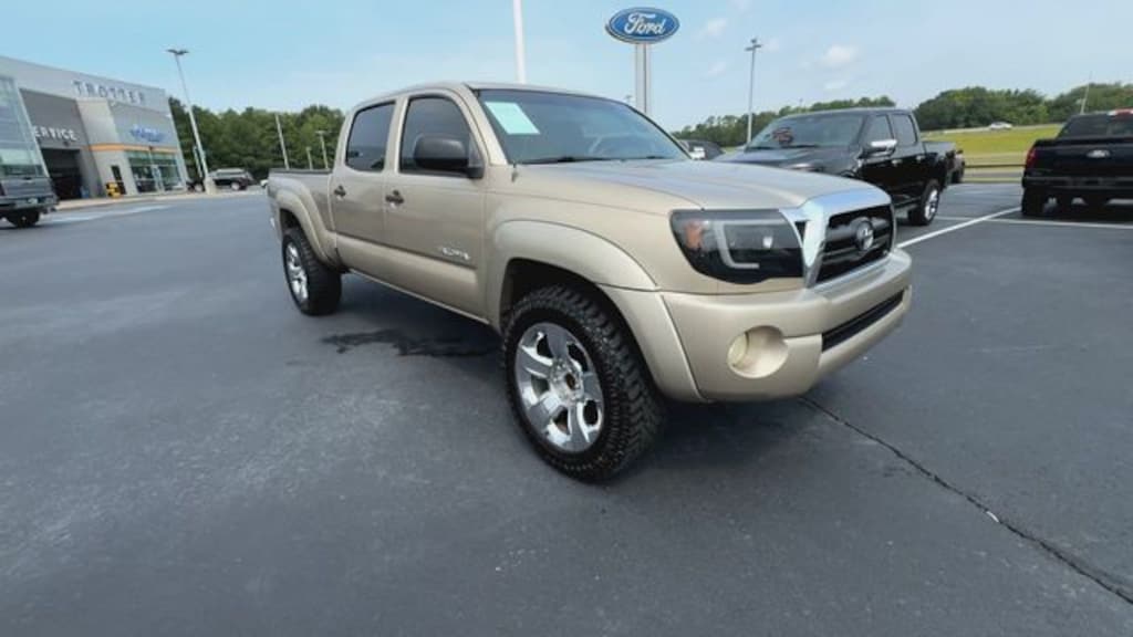 Used 2008 Toyota Tacoma PreRunner V6 Truck Double-Cab
