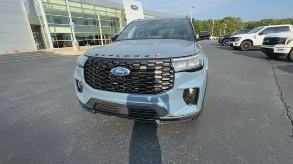 New 2026 Ford Explorer ST-Line SUV