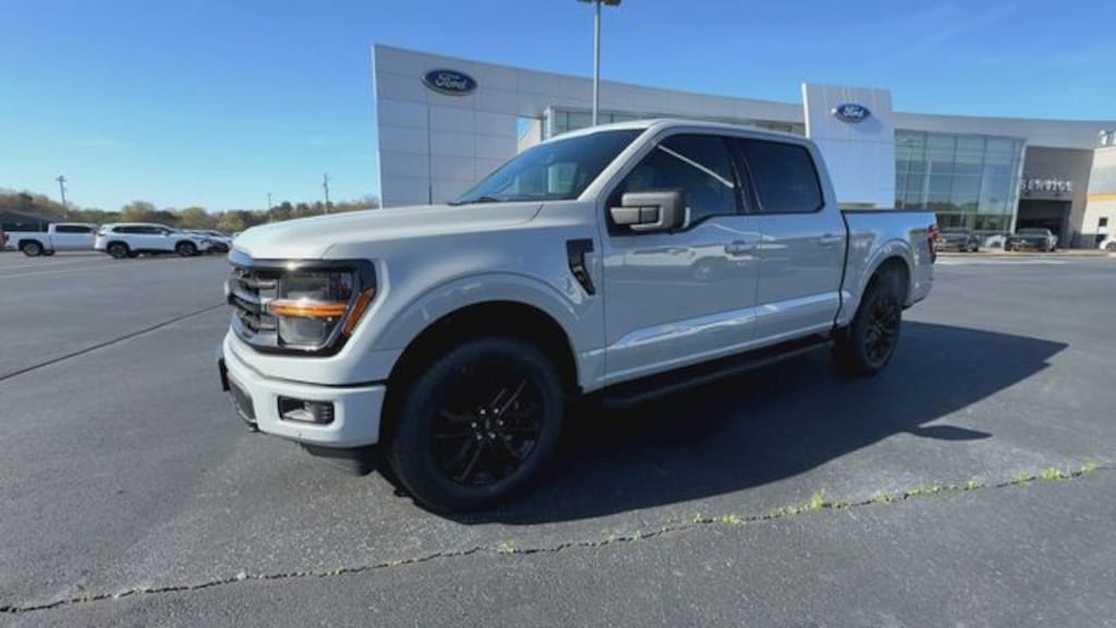 New 2026 Ford F-150 XLT Truck SuperCrew Cab