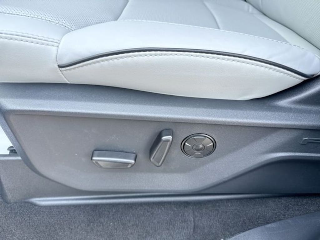 New 2025 Ford Expedition Platinum SUV