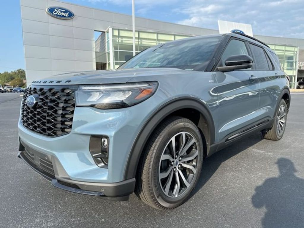 New 2026 Ford Explorer ST-Line SUV