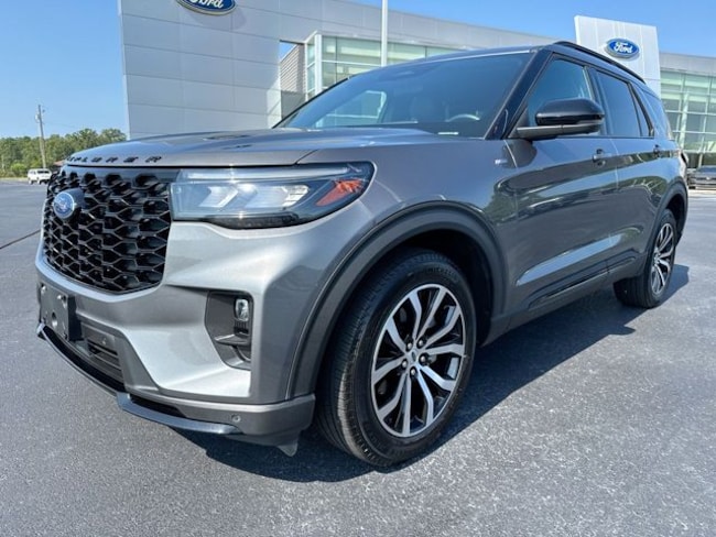 2025 Ford Explorer ST-Line SUV