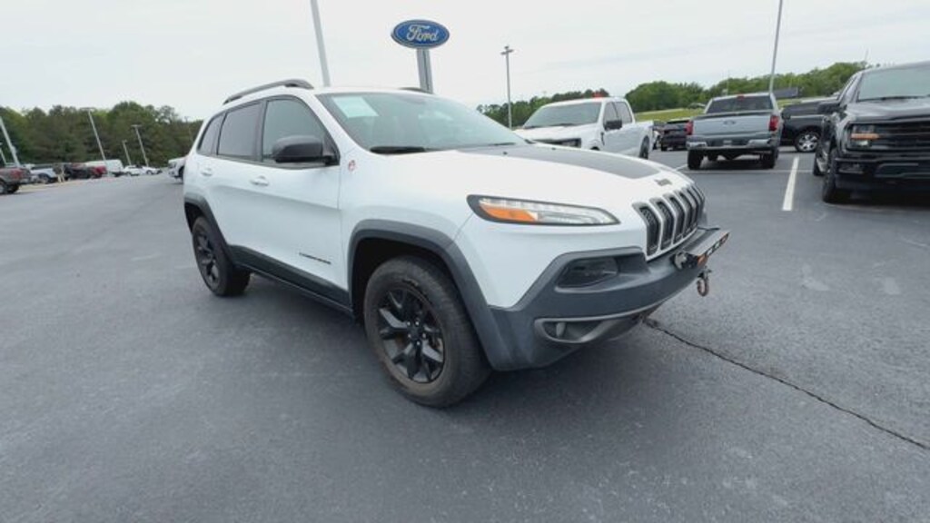 Certified 2017 Jeep Cherokee Trailhawk 4x4 SUV