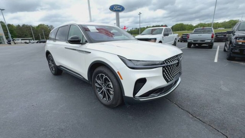 Used 2025 Lincoln Nautilus Premiere SUV