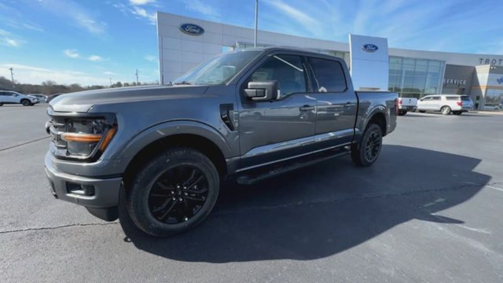 New 2026 Ford F-150 XLT Truck SuperCrew Cab