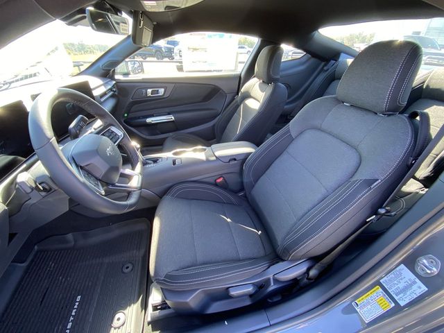 2026 Ford Mustang EcoBoost Fastback - Photo 11