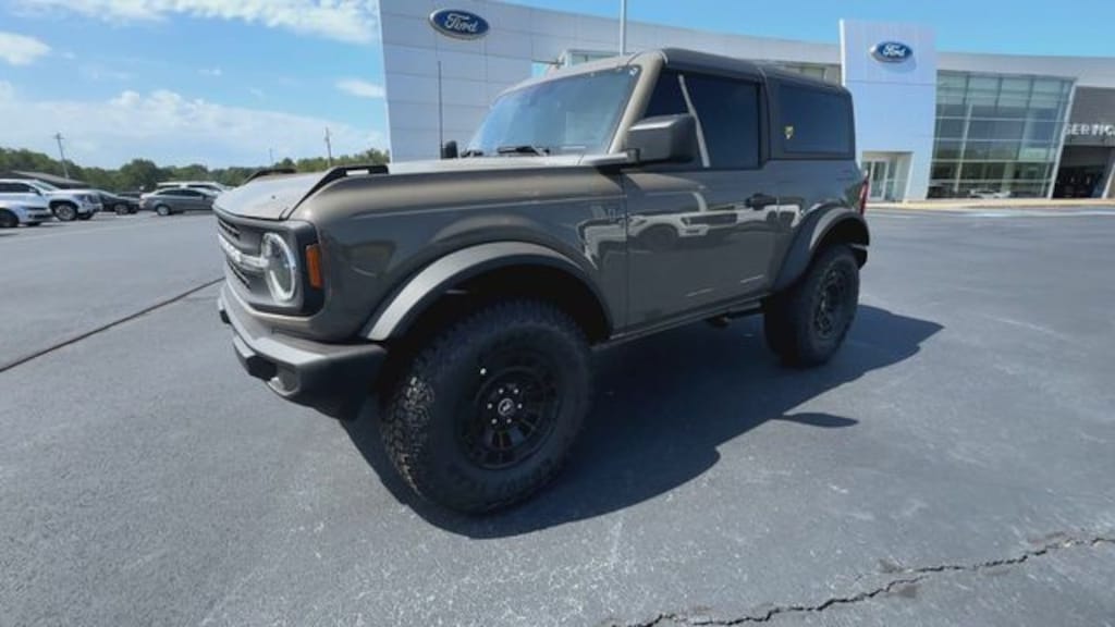 New 2026 Ford Bronco Base SUV