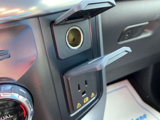 2025 Ford F-150 Lariat - Photo 31