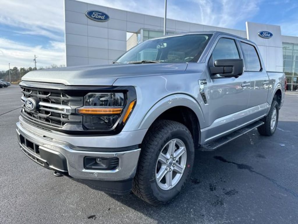 New 2026 Ford F-150 XLT Truck SuperCrew Cab