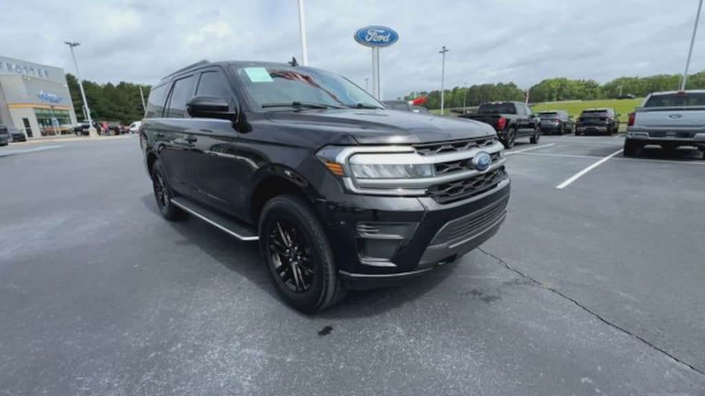 Used 2023 Ford Expedition XLT SUV